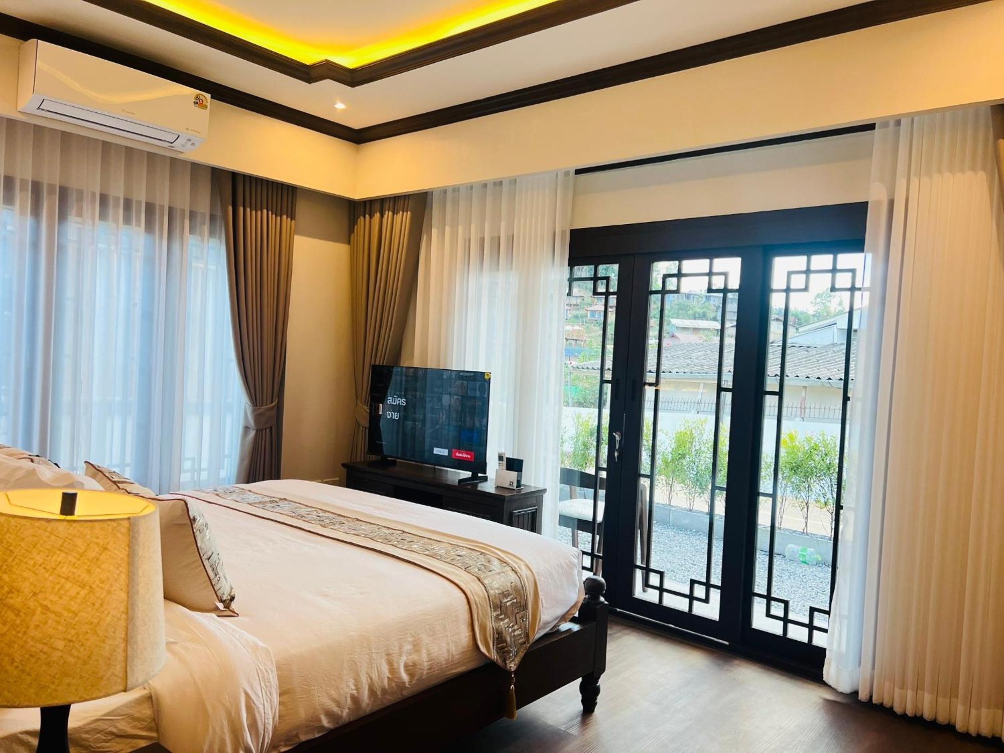 Longlai Kezhan Ban Rak Thai Exterior foto