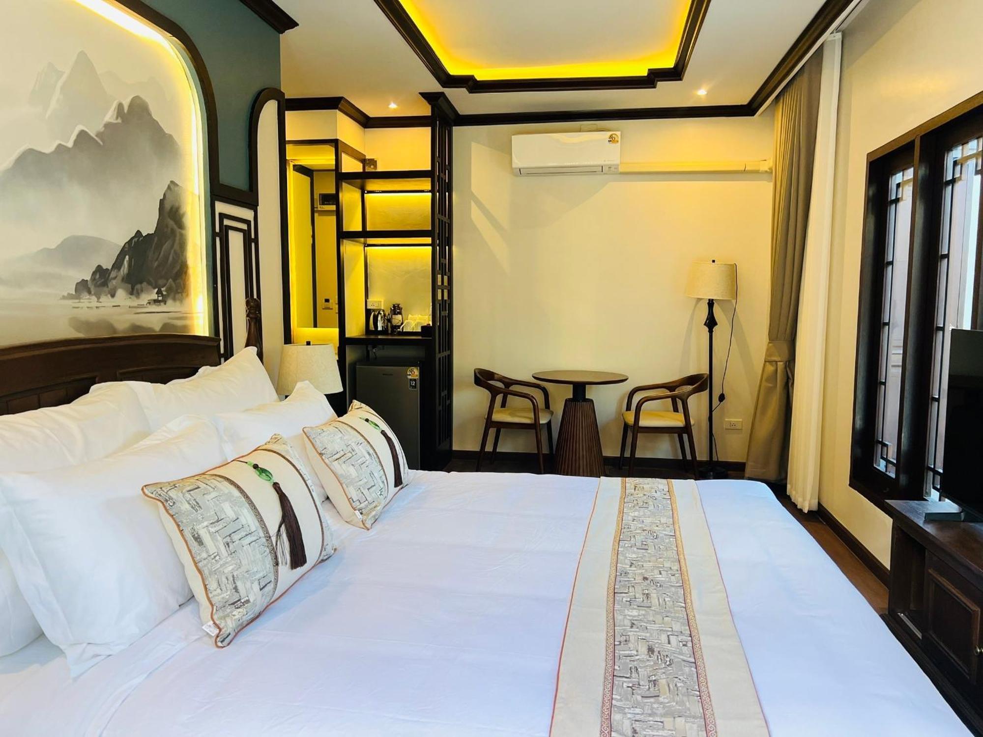 Longlai Kezhan Ban Rak Thai Exterior foto