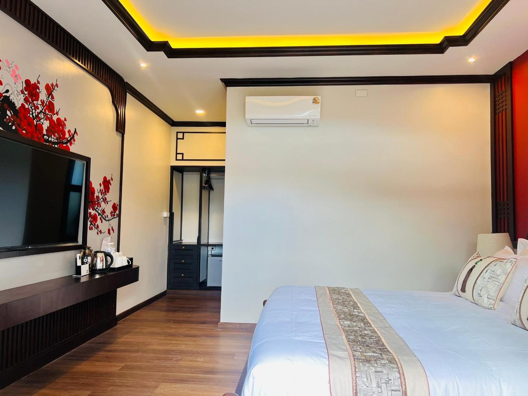 Longlai Kezhan Ban Rak Thai Exterior foto