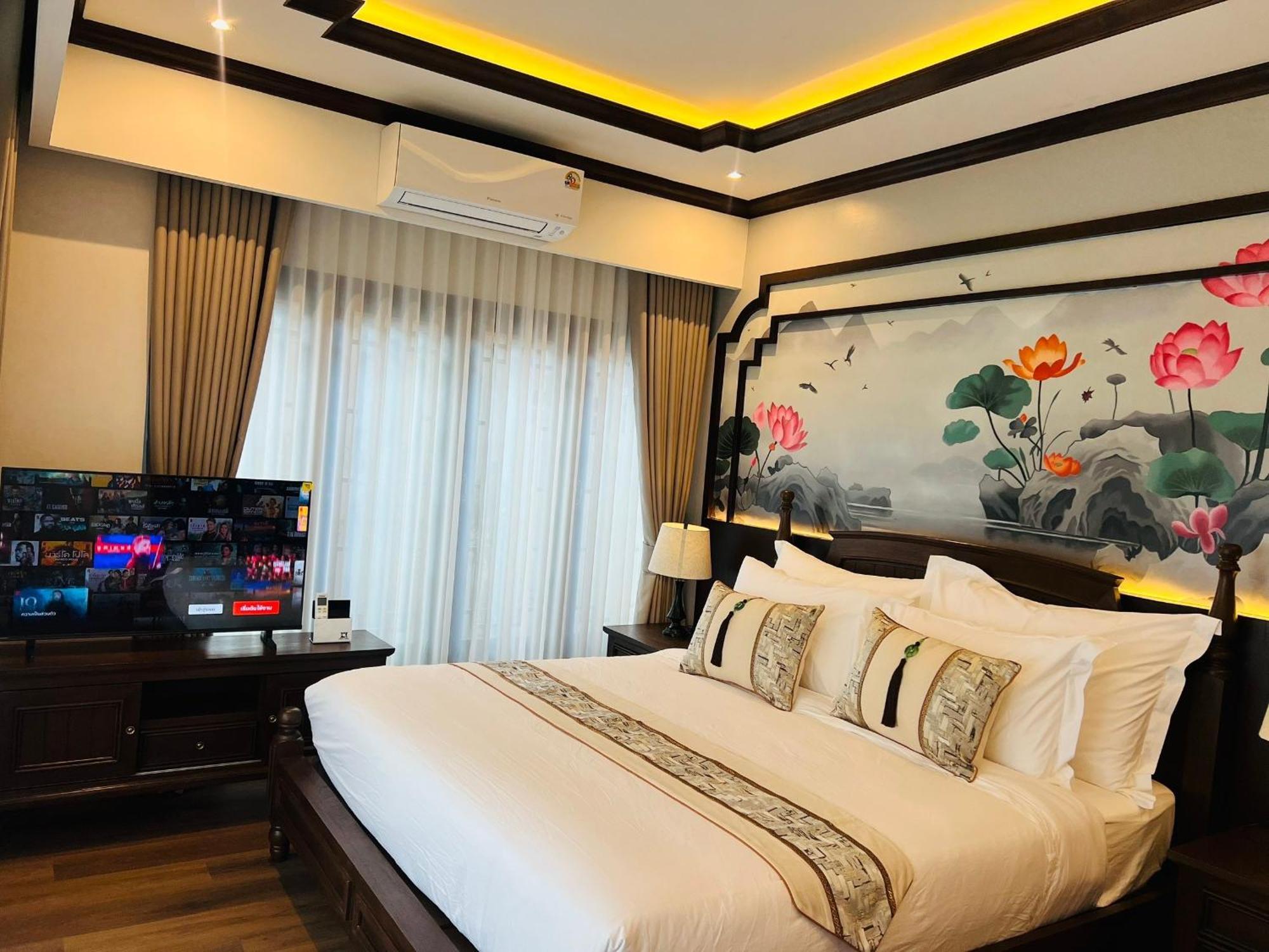 Longlai Kezhan Ban Rak Thai Exterior foto