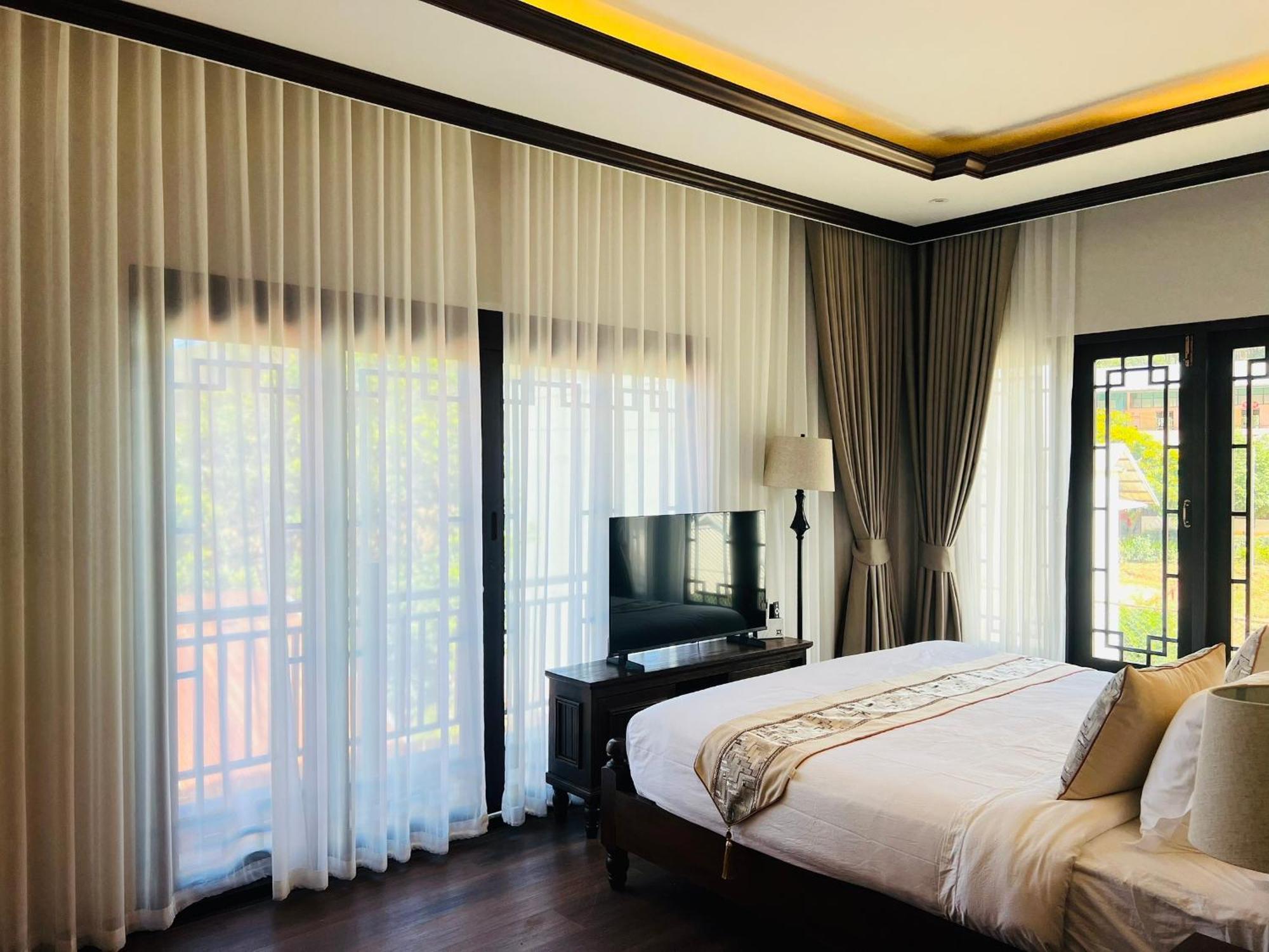 Longlai Kezhan Ban Rak Thai Exterior foto