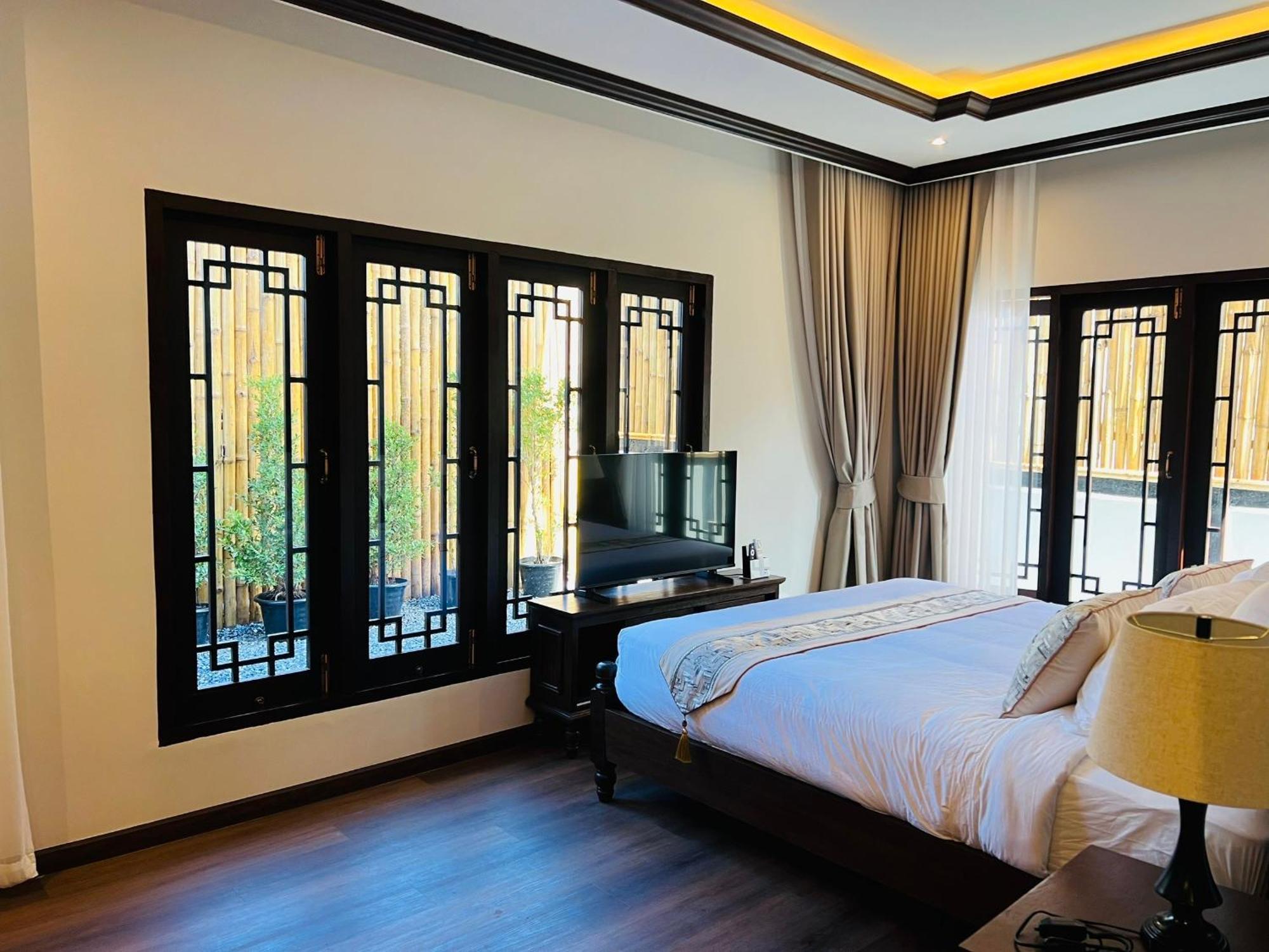 Longlai Kezhan Ban Rak Thai Exterior foto